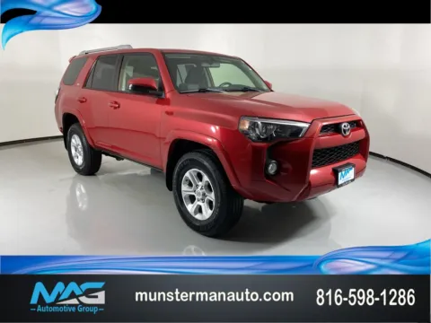 Red 2016 Toyota 4Runner SR5 for sale in Blue Springs, MO