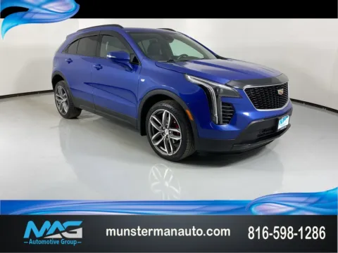 Blue 2021 Cadillac XT4 Sport for sale in Blue Springs, MO