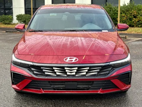 Photos of 2025 Hyundai Elantra SEL Convenience for sale in Carrollton, GA at Carrollton Hyundai
