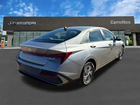 More photos of 2025 Hyundai Elantra SE at Carrollton Hyundai, GA