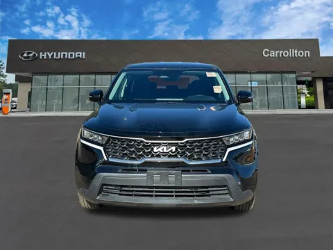 Photos of 2023 Kia Sorento LX for sale in Carrollton, GA at Carrollton Hyundai