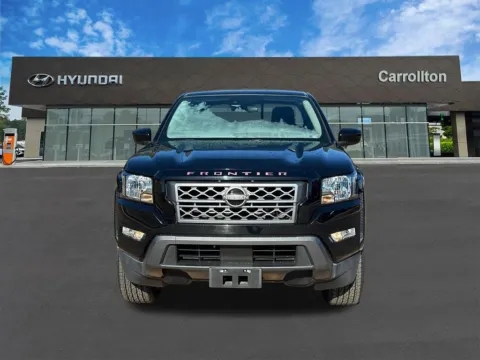 Photos of 2022 Nissan Frontier SV for sale in Carrollton, GA at Carrollton Hyundai