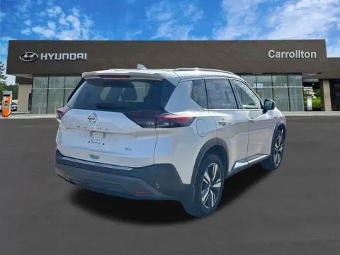 More photos of 2021 Nissan Rogue SL at Carrollton Hyundai, GA
