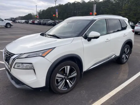 White 2021 Nissan Rogue SL for sale in Carrollton, GA