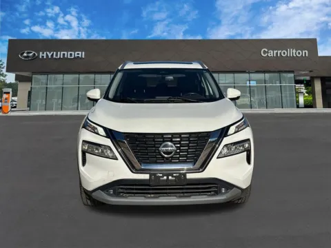 Photos of 2021 Nissan Rogue SL for sale in Carrollton, GA at Carrollton Hyundai