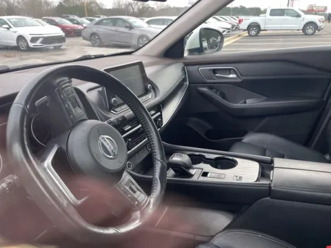 Another view of 2021 Nissan Rogue SL for sale in Carrollton, GA at Carrollton Hyundai