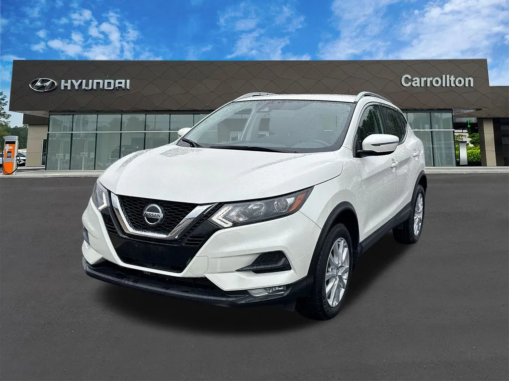 White 2021 Nissan Rogue Sport SV for sale in Carrollton, GA
