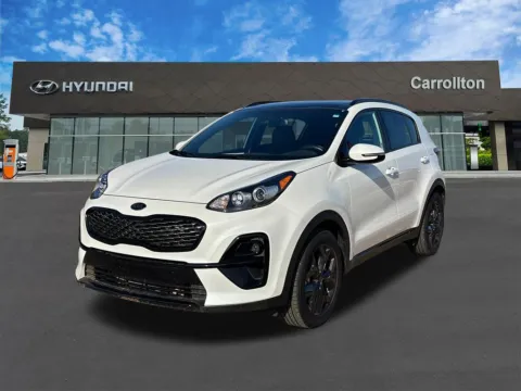 White 2022 Kia Sportage Nightfall for sale in Carrollton, GA