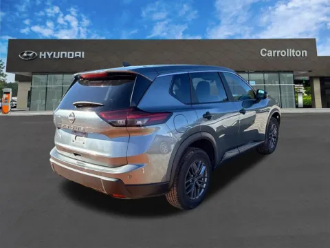 More photos of 2024 Nissan Rogue S at Carrollton Hyundai, GA