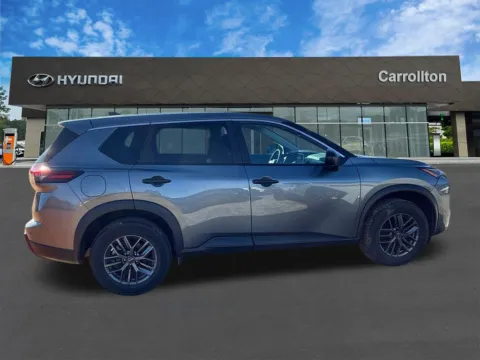 More photos of 2024 Nissan Rogue S at Carrollton Hyundai, GA
