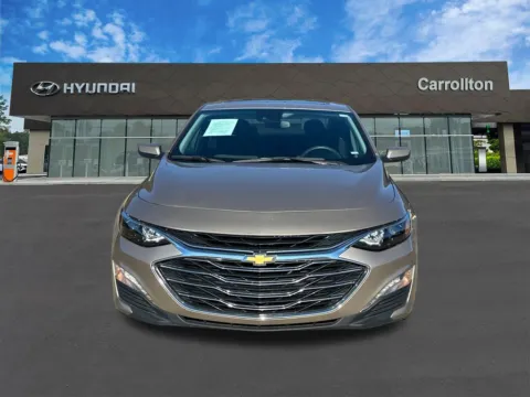 Photos of 2024 Chevrolet Malibu LT for sale in Carrollton, GA at Carrollton Hyundai