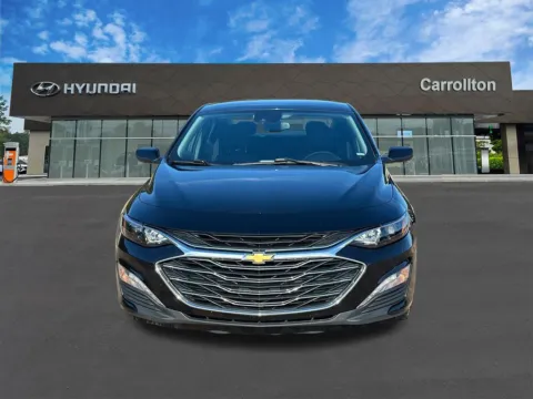 Photos of 2024 Chevrolet Malibu LT for sale in Carrollton, GA at Carrollton Hyundai