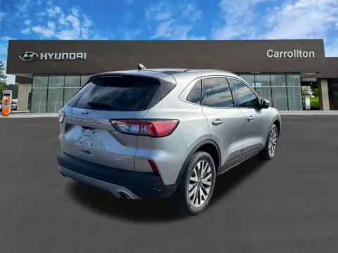 More photos of 2022 Ford Escape Titanium at Carrollton Hyundai, GA