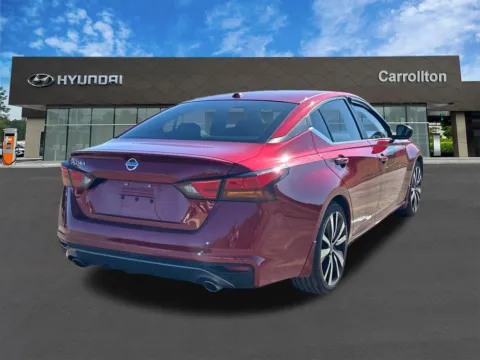 More photos of 2019 Nissan Altima 2.5 SR at Carrollton Hyundai, GA