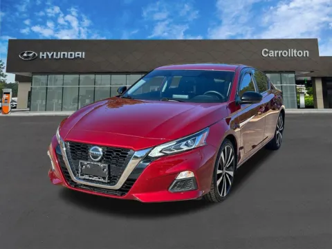 Red 2019 Nissan Altima 2.5 SR for sale in Carrollton, GA