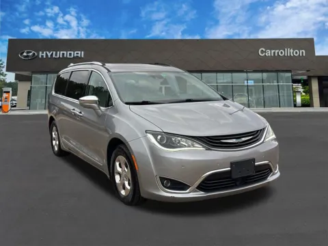 Another view of 2018 Chrysler Pacifica Hybrid Limited for sale in Carrollton, GA at Carrollton Hyundai