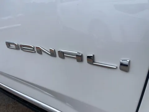 More photos of 2022 GMC Yukon XL Denali at Carrollton Hyundai, GA