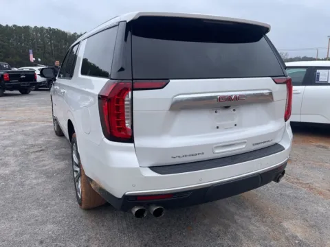 Photos of 2022 GMC Yukon XL Denali for sale in Carrollton, GA at Carrollton Hyundai