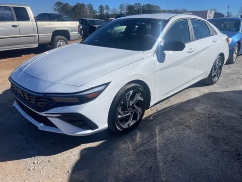 White 2025 Hyundai Elantra SEL Sport for sale in Carrollton, GA