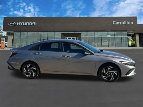 More photos of 2025 Hyundai Elantra SEL Sport at Carrollton Hyundai, GA