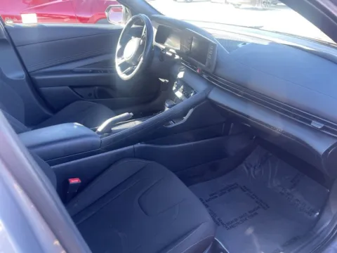 More photos of 2025 Hyundai Elantra SEL Sport at Carrollton Hyundai, GA