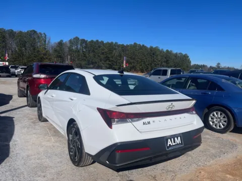 Photos of 2025 Hyundai Elantra SEL Sport for sale in Carrollton, GA at Carrollton Hyundai