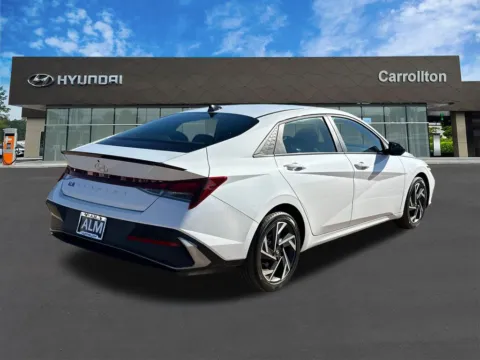 More photos of 2025 Hyundai Elantra SEL Sport at Carrollton Hyundai, GA