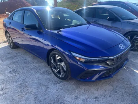 More photos of 2025 Hyundai Elantra SEL Sport at Carrollton Hyundai, GA