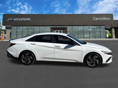 More photos of 2025 Hyundai Elantra SEL Sport at Carrollton Hyundai, GA