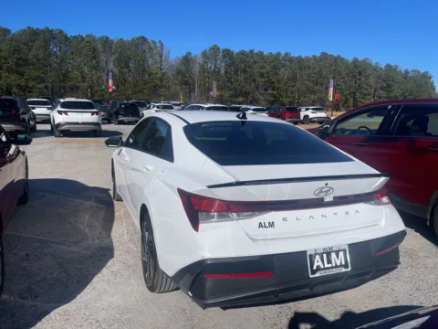 Photos of 2025 Hyundai Elantra SEL Sport for sale in Carrollton, GA at Carrollton Hyundai