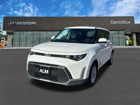 White 2023 Kia Soul LX for sale in Carrollton, GA