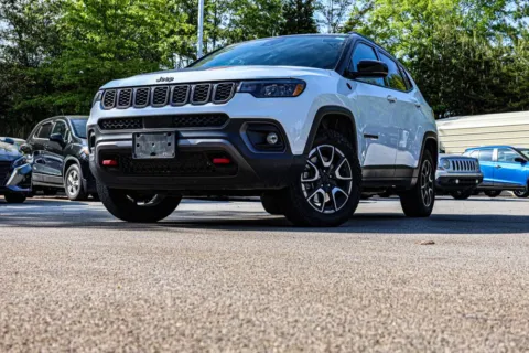 Photos of 2024 Jeep Compass Trailhawk for sale in Carrollton, GA at Carrollton Hyundai