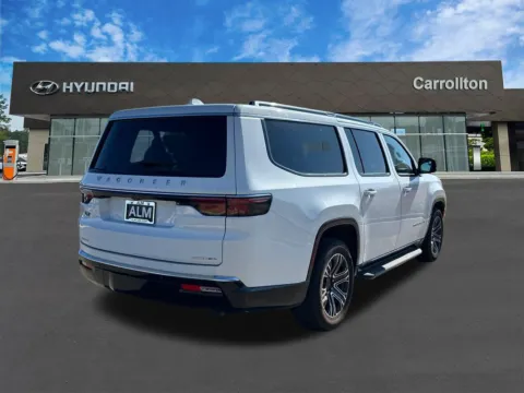 More photos of 2023 Jeep Wagoneer L Series II at Carrollton Hyundai, GA