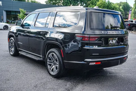 More photos of 2023 Jeep Wagoneer Series II at Carrollton Hyundai, GA