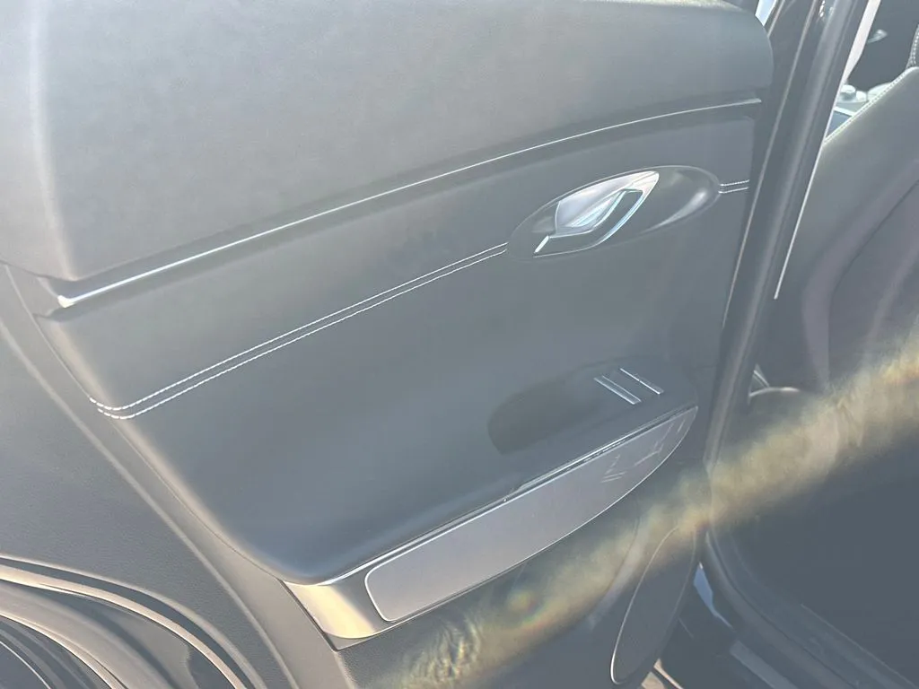 2023 GENESIS GV70 Advanced - Photo 21