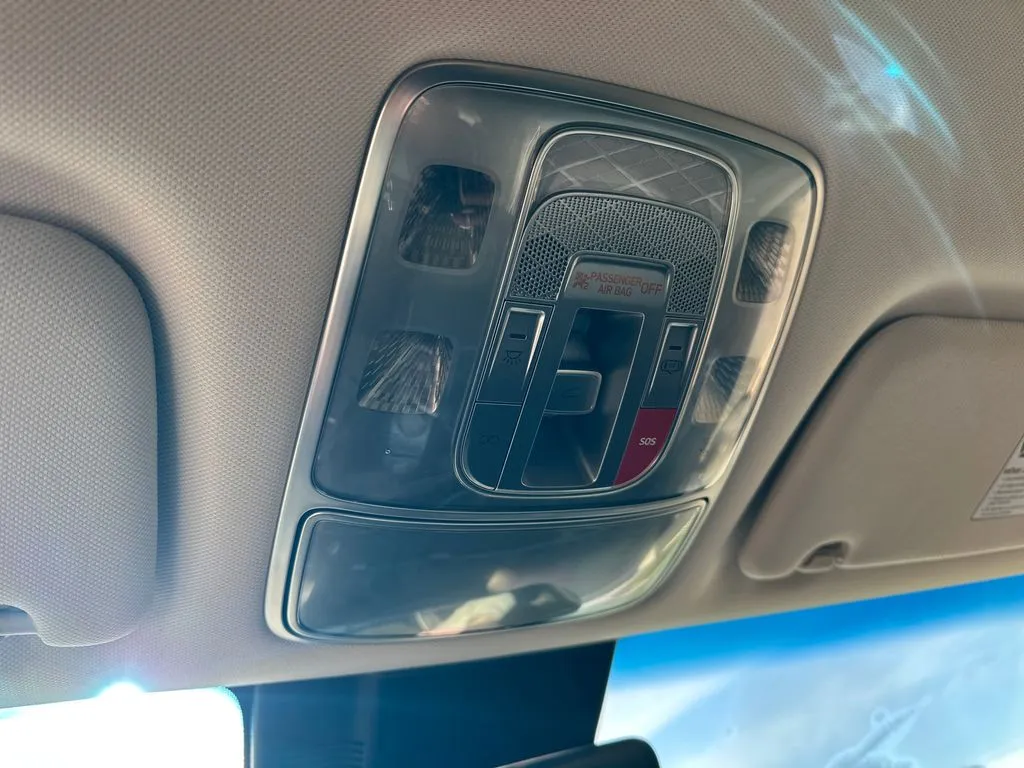 2023 GENESIS GV70 Advanced - Photo 36