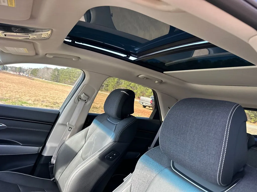 2023 GENESIS GV70 Advanced - Photo 37