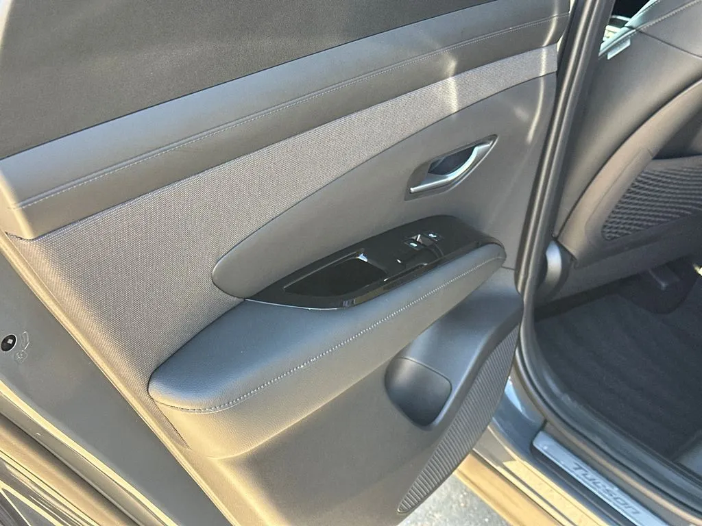 2026 Hyundai Tucson Limited - Photo 21