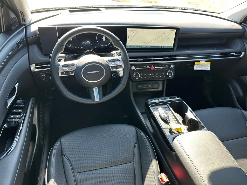 2026 Hyundai Tucson Limited - Photo 22