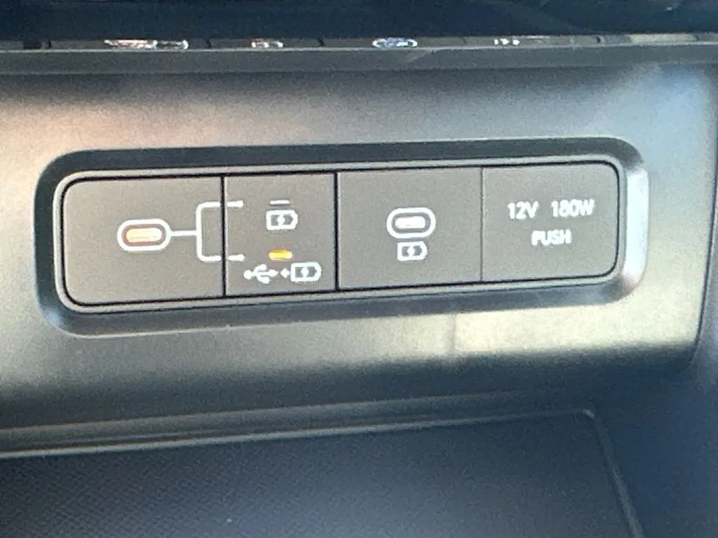 2026 Hyundai Tucson Limited - Photo 32