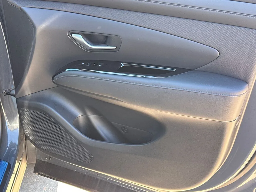 2026 Hyundai Tucson Limited - Photo 14