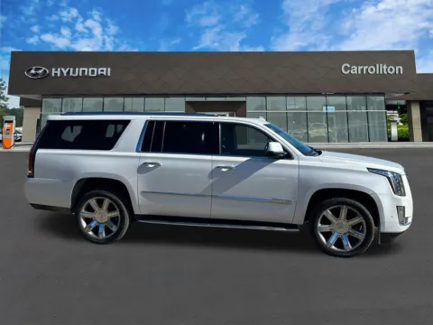 More photos of 2020 Cadillac Escalade ESV Premium at Carrollton Hyundai, GA