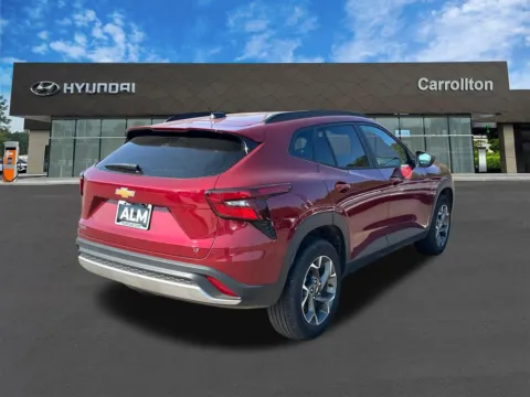 More photos of 2025 Chevrolet Trax LT at Carrollton Hyundai, GA
