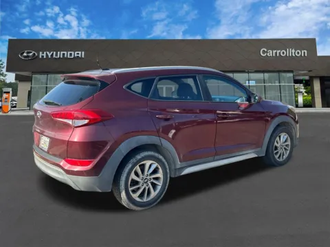 More photos of 2017 Hyundai Tucson SE at Carrollton Hyundai, GA