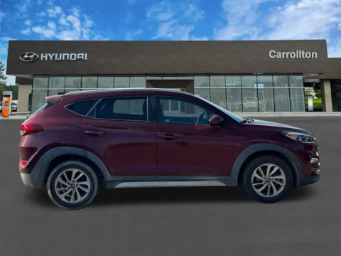 More photos of 2017 Hyundai Tucson SE at Carrollton Hyundai, GA