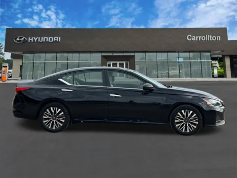 More photos of 2024 Nissan Altima 2.5 SV at Carrollton Hyundai, GA