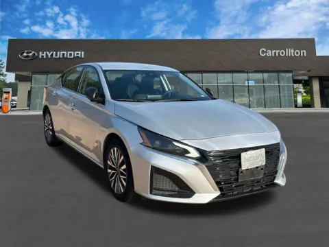 Another view of 2024 Nissan Altima 2.5 SV for sale in Carrollton, GA at Carrollton Hyundai