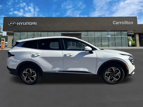 More photos of 2024 Kia Sportage LX at Carrollton Hyundai, GA