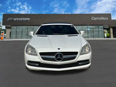 Photos of 2015 Mercedes-Benz SLK 250 for sale in Carrollton, GA at Carrollton Hyundai