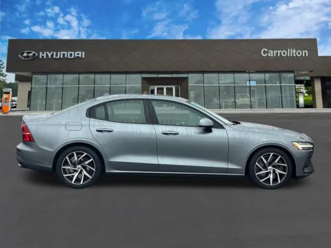 More photos of 2019 Volvo S60 T6 Momentum at Carrollton Hyundai, GA